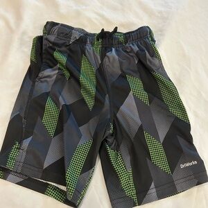 Athletic Works Men's Geometric Black and Green Shorts